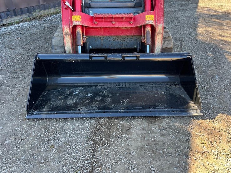 2022-takeuchi-tl12r2-image-12