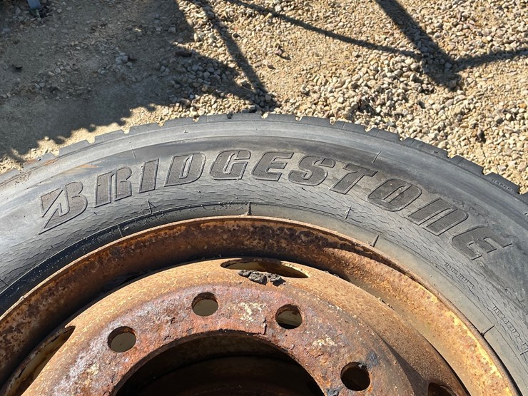 #3021-•-(4)-295/75r22.5-semi-drive-tires-and-rims-image-8