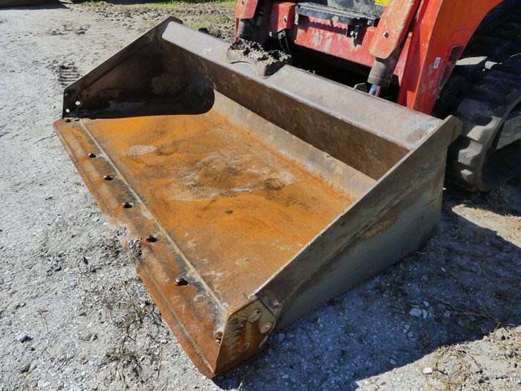 kubota-svl75-3-image-11