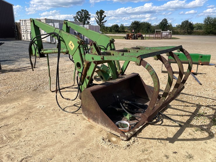 john-deere-148-image-3