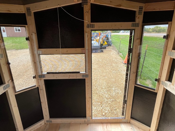 #1280-•-6'-x-6'-deer-blind-image-8