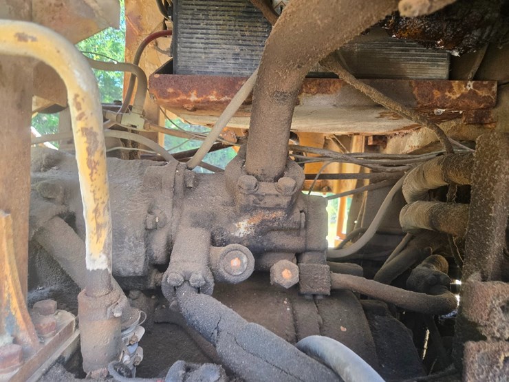 caterpillar-930-image-28