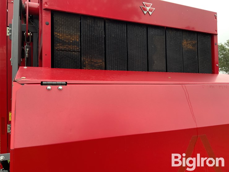 2017-massey-ferguson-2956a-image-19