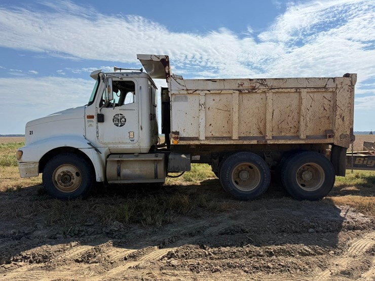 2005-international-9200i-image-5