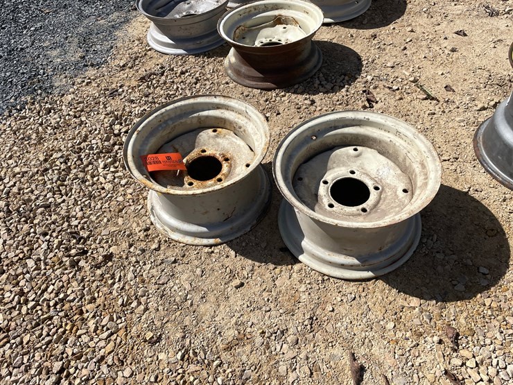 #3028-•-(2)-14"-implement-rims-image-2