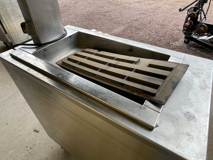 #4676-•-mobile-food-warming-station-image-8