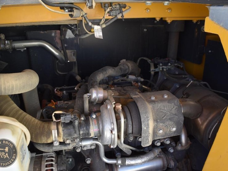 2023-deere-85-p-tier-image-58