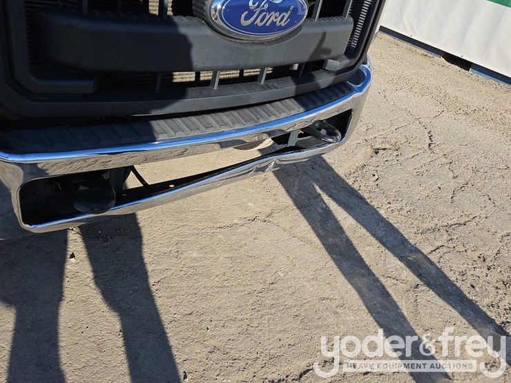 2013-ford-f350-sd-image-47