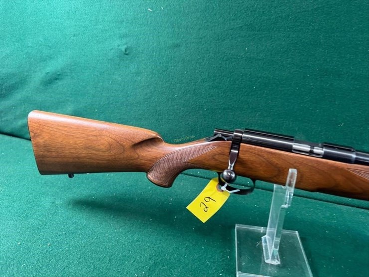 kimber-mdl.82-22lr-rifle-image-10
