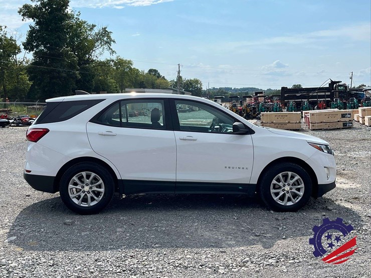 2020-chevrolet-equinox-ls-image-5