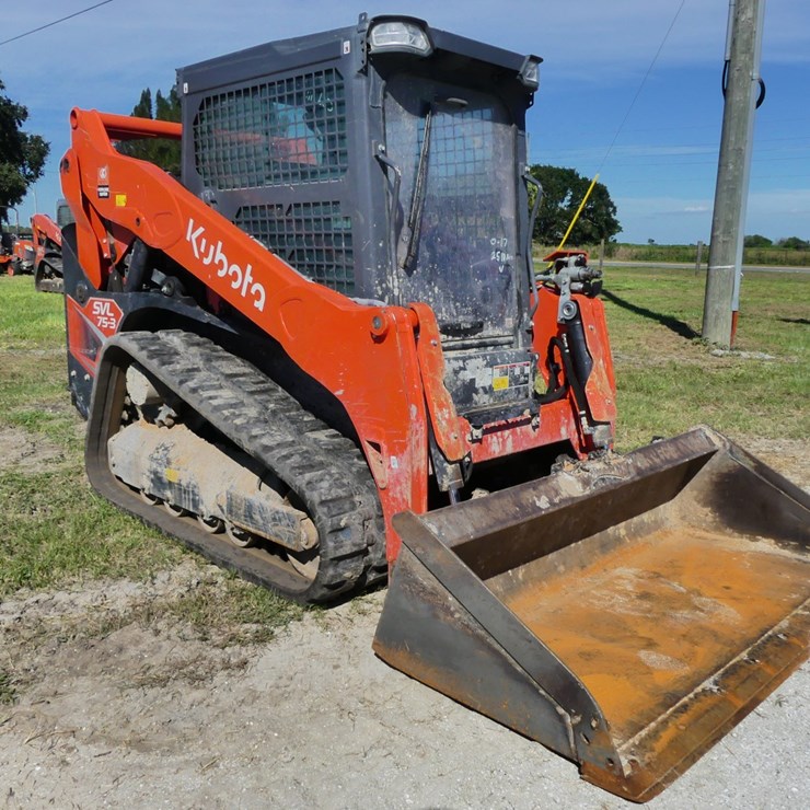 KUBOTA SVL75-3