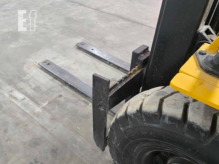 caterpillar-forklift-3681-image-12