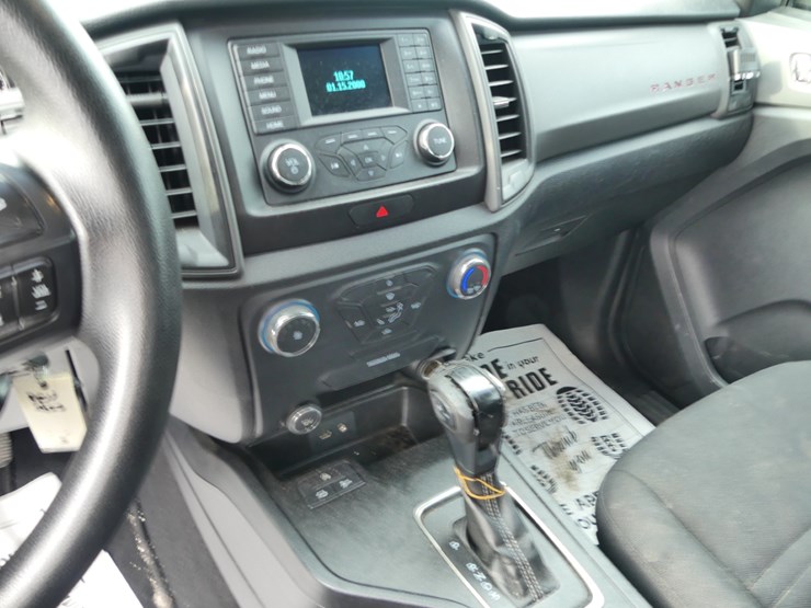 2020-ford-ranger-xl-image-12