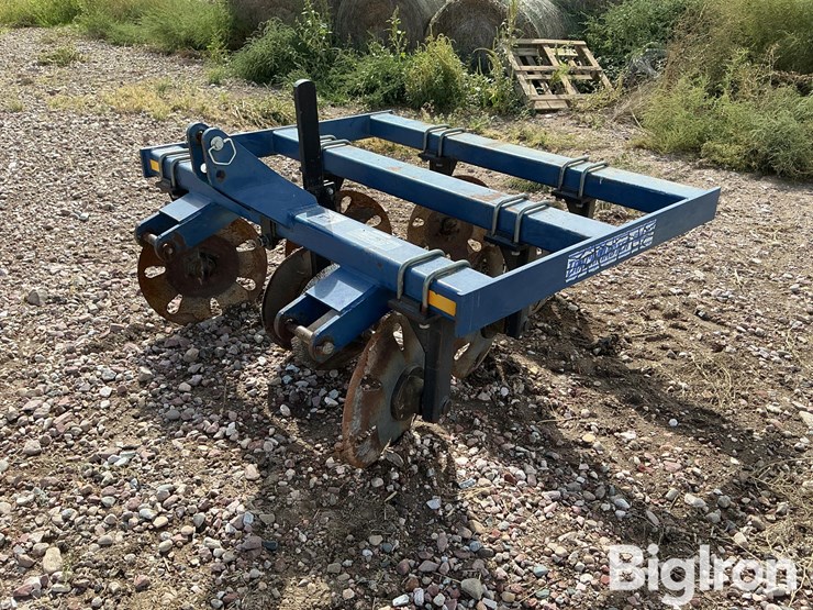 blu-jet-track-master-image-1
