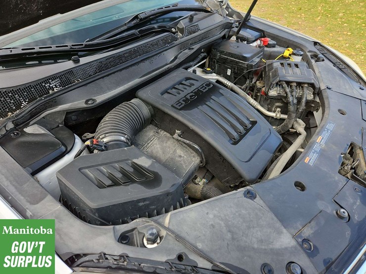 2016-chevrolet-equinox-image-34