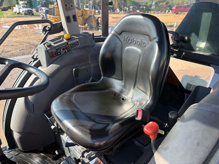 2021-kubota-mx5400dtc-image-10
