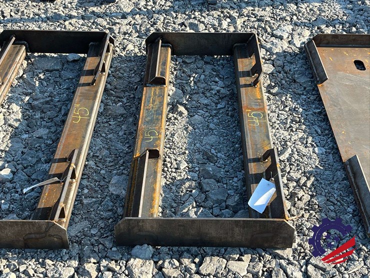 formed-skid-steer-frame-attachment-image-4