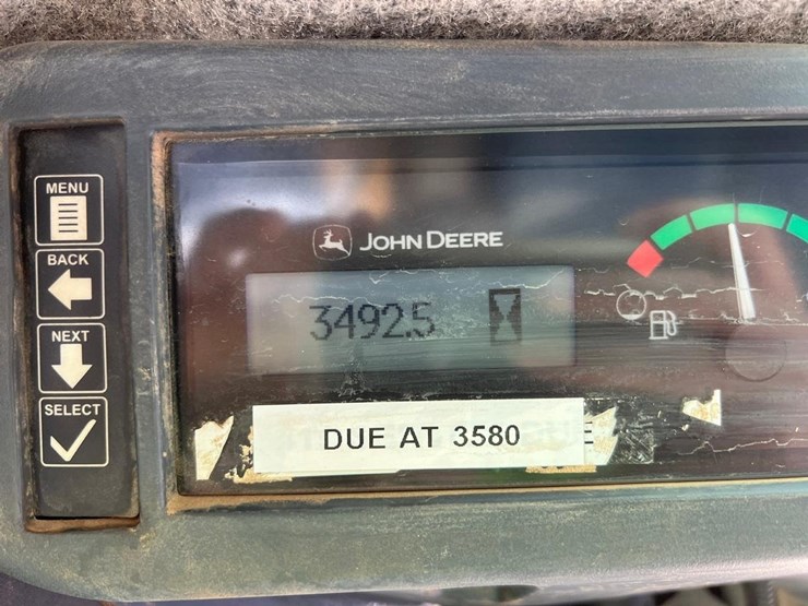 2016-deere-333e-image-22