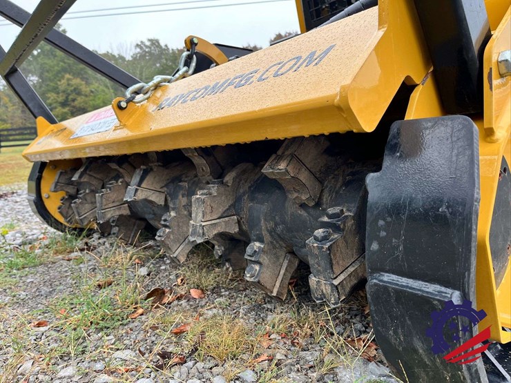 2023-rayco-c120ra-forestry-mulcher-with-fm120-6r-mulcher-head-image-20