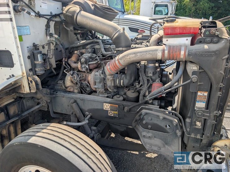 2014-peterbilt-386-image-28