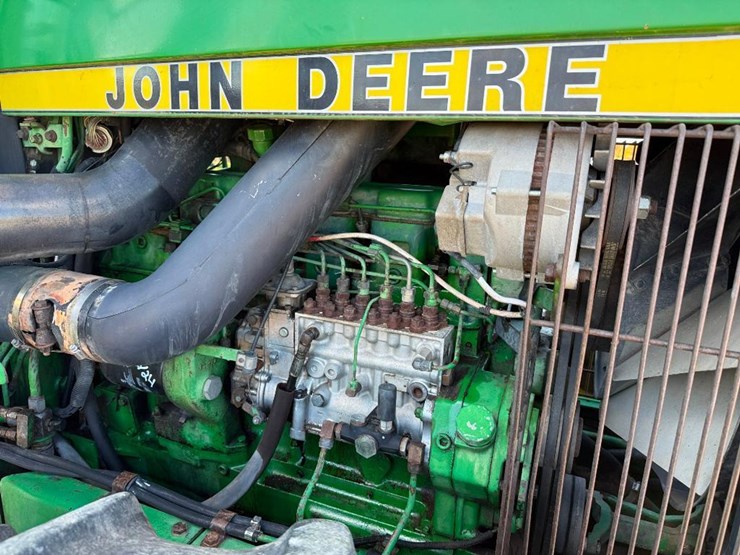 john-deere-8450-image-29