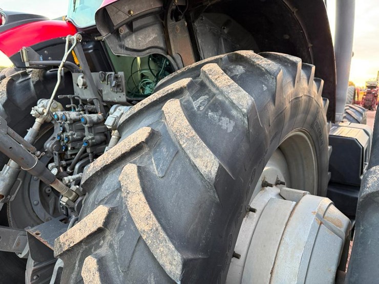 massey-ferguson-8670-image-11