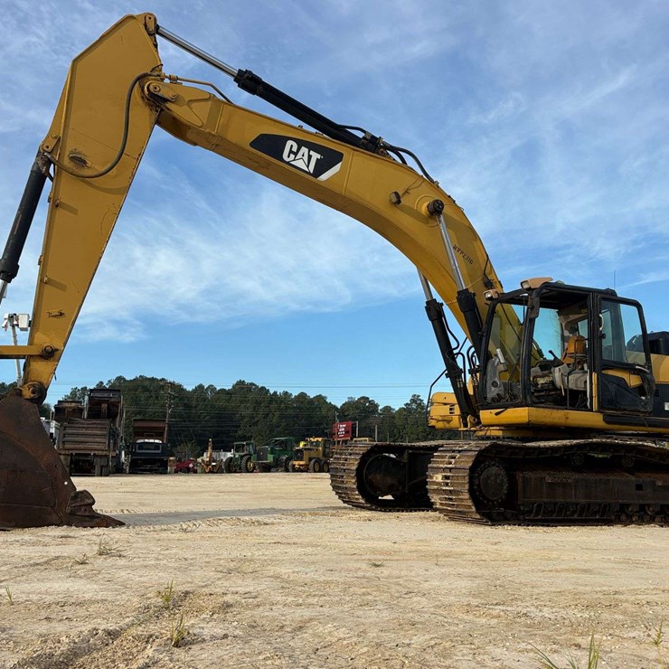 2008 CATERPILLAR 330