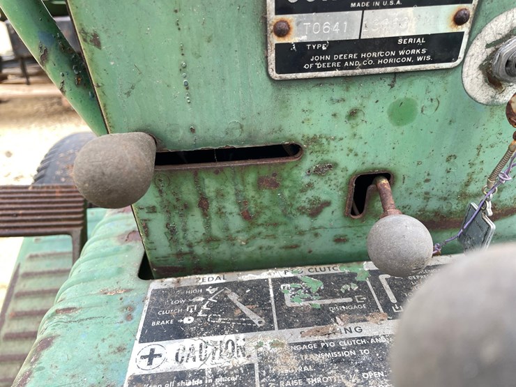 john-deere-110-image-7