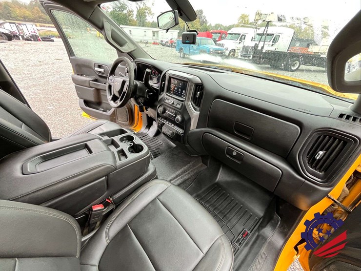 2019-chevrolet-silverado-4wd-pickup-truck-image-49