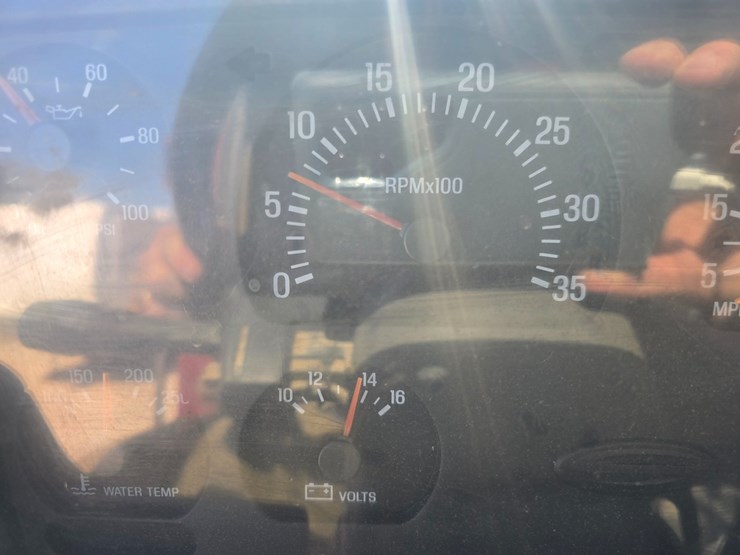 2001-sterling-l8500-image-73