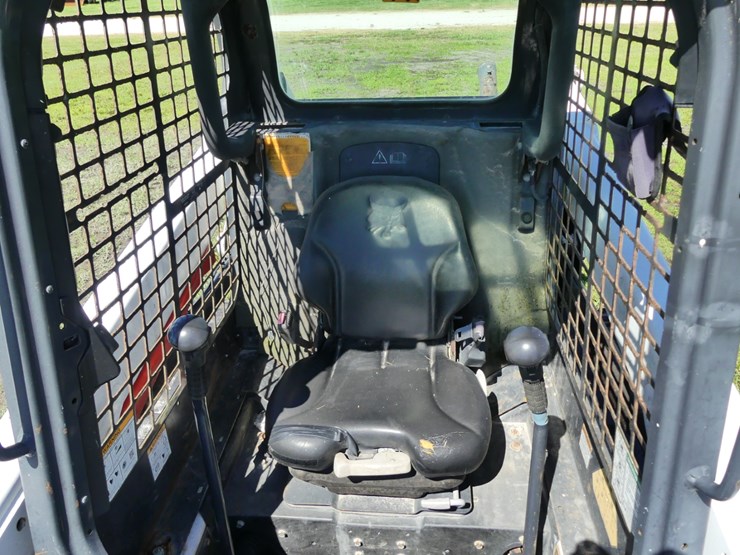 2019-bobcat-t550-image-11