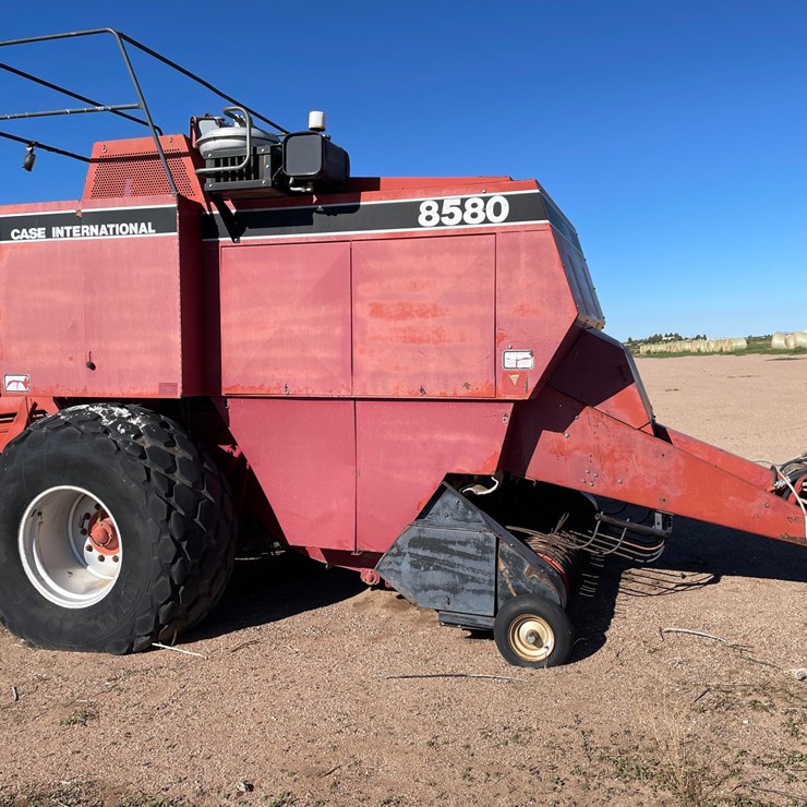 #2802 • Case 8580 Baler with Accumulator (Offsite in Deming, NM)