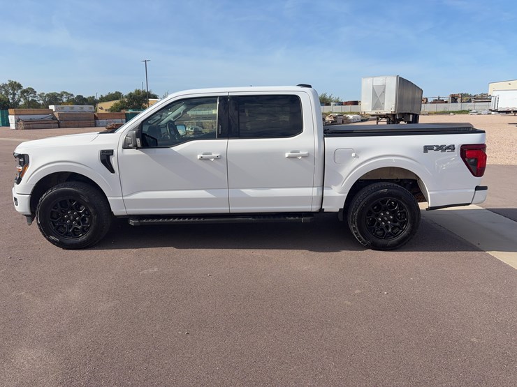2024-ford-f150-xlt-image-6