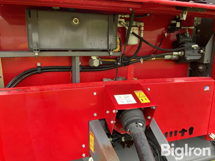 2017-massey-ferguson-2956a-image-14