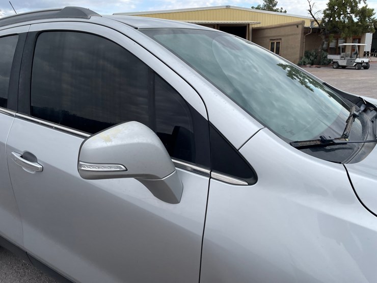 2017-buick-encore-image-12