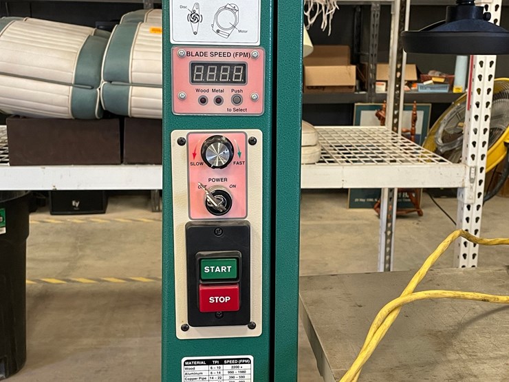 #4645-•-grizzly-g0640x-bandsaw-image-5