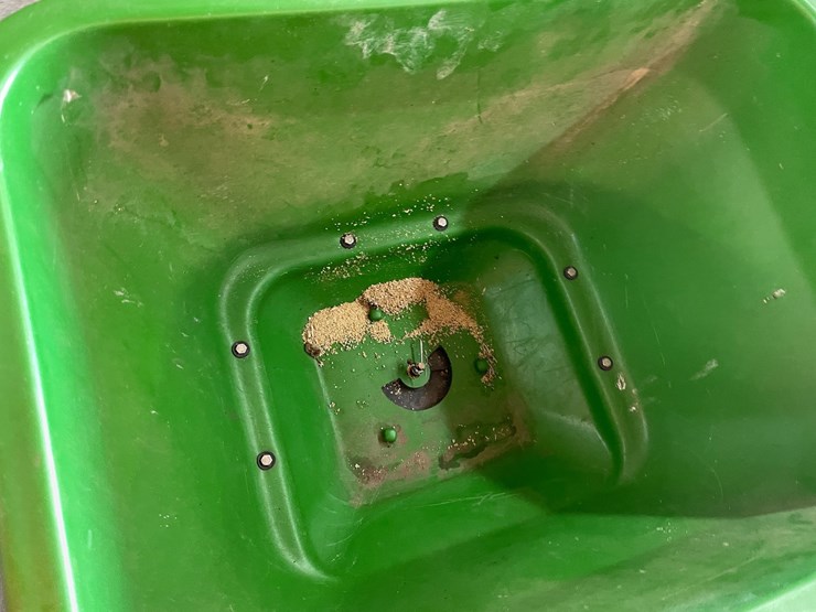 john-deere-la-image-8