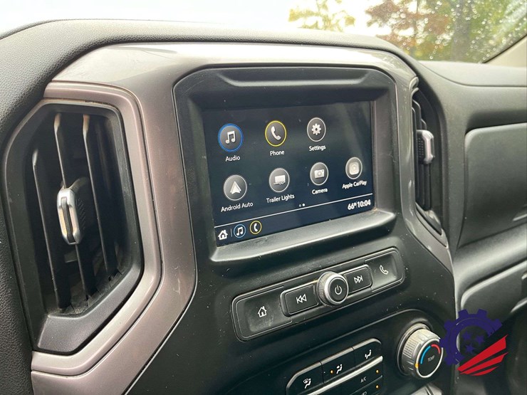 2019-chevrolet-silverado-4wd-pickup-truck-image-61