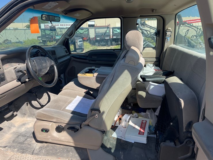 2001-ford-f250-image-26
