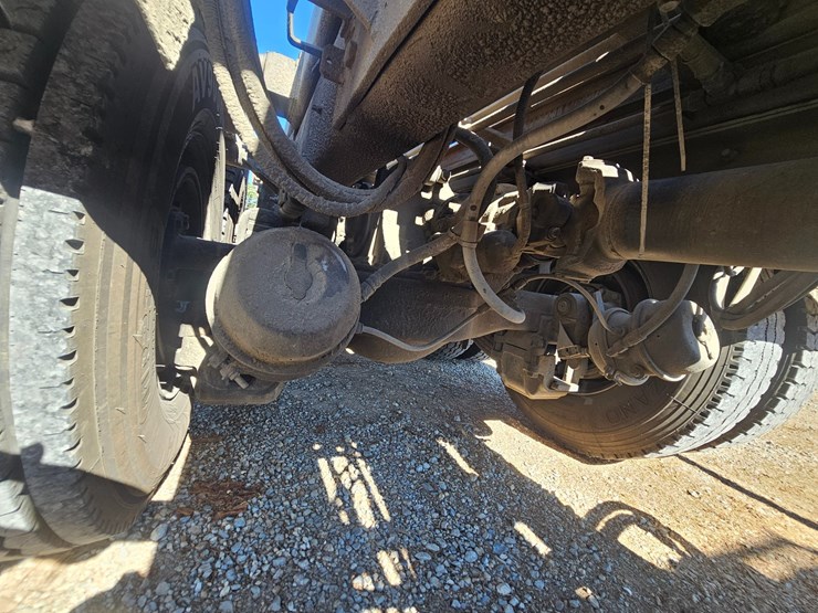 2007-mack-cl713-image-91