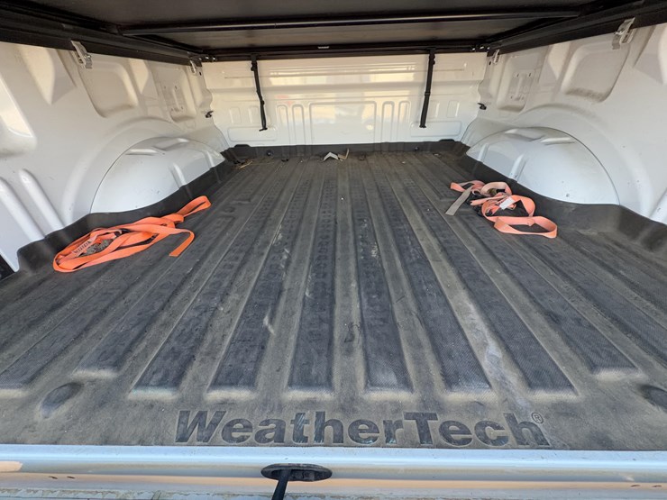 2024-ford-f150-xlt-image-12