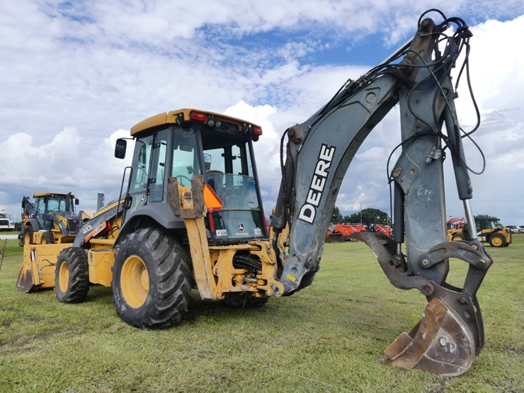 2015-deere-410l-image-4