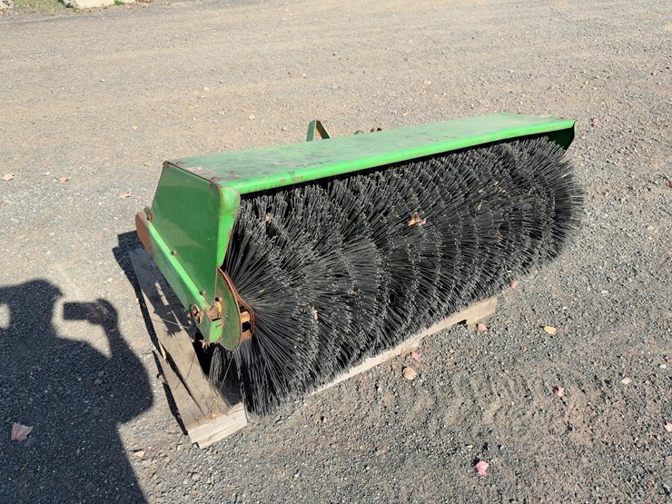 john-deere-1575-image-11