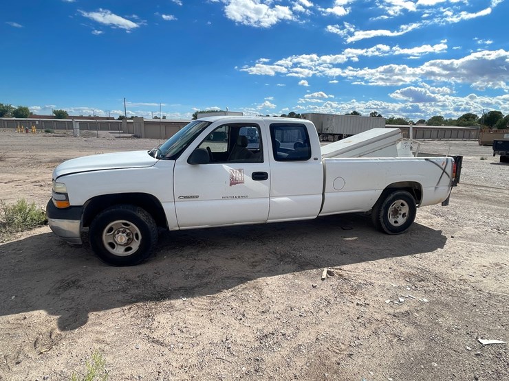 1999-chevrolet-silverado-2500-image-1