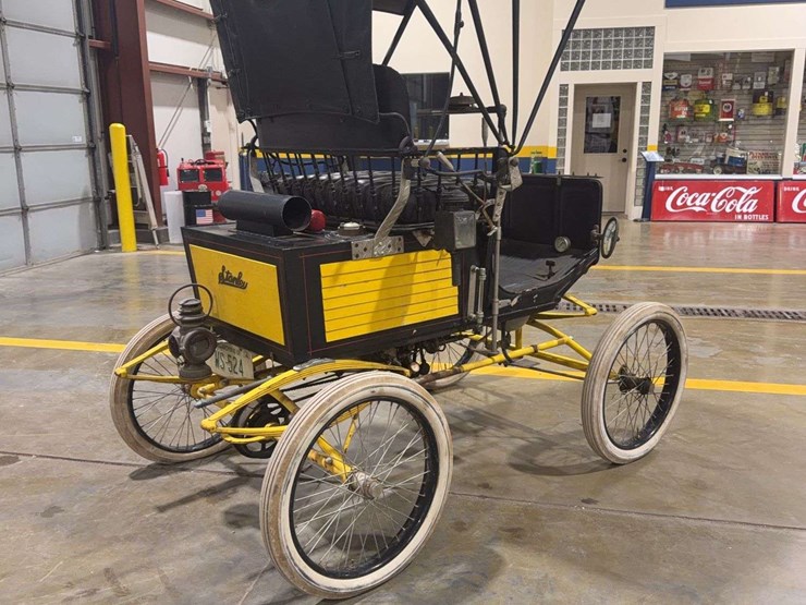 1899-stanley-steamer-locomobile-image-3