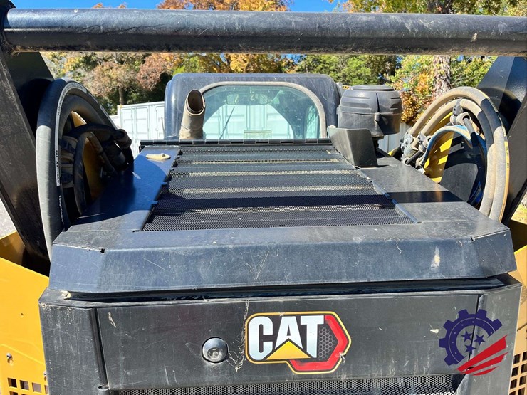 caterpillar-299d3-xe-image-12