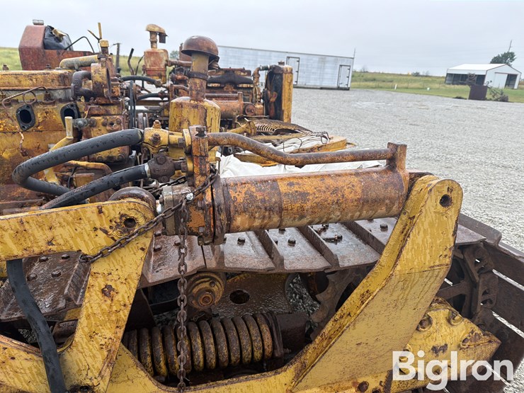 caterpillar-d4-image-14