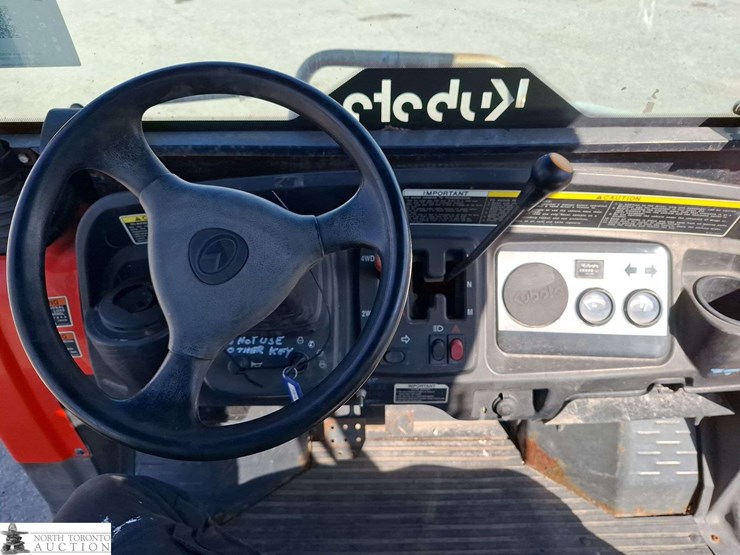 2009-kubota-rtv900-image-12