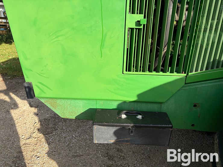 1992-john-deere-8760-image-11