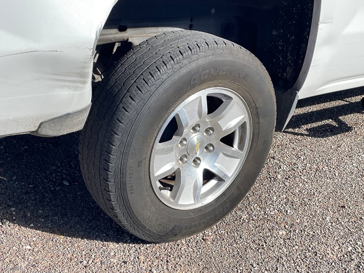 #2754-•-2015-chevrolet-silverado-(title-in-delay)-image-98